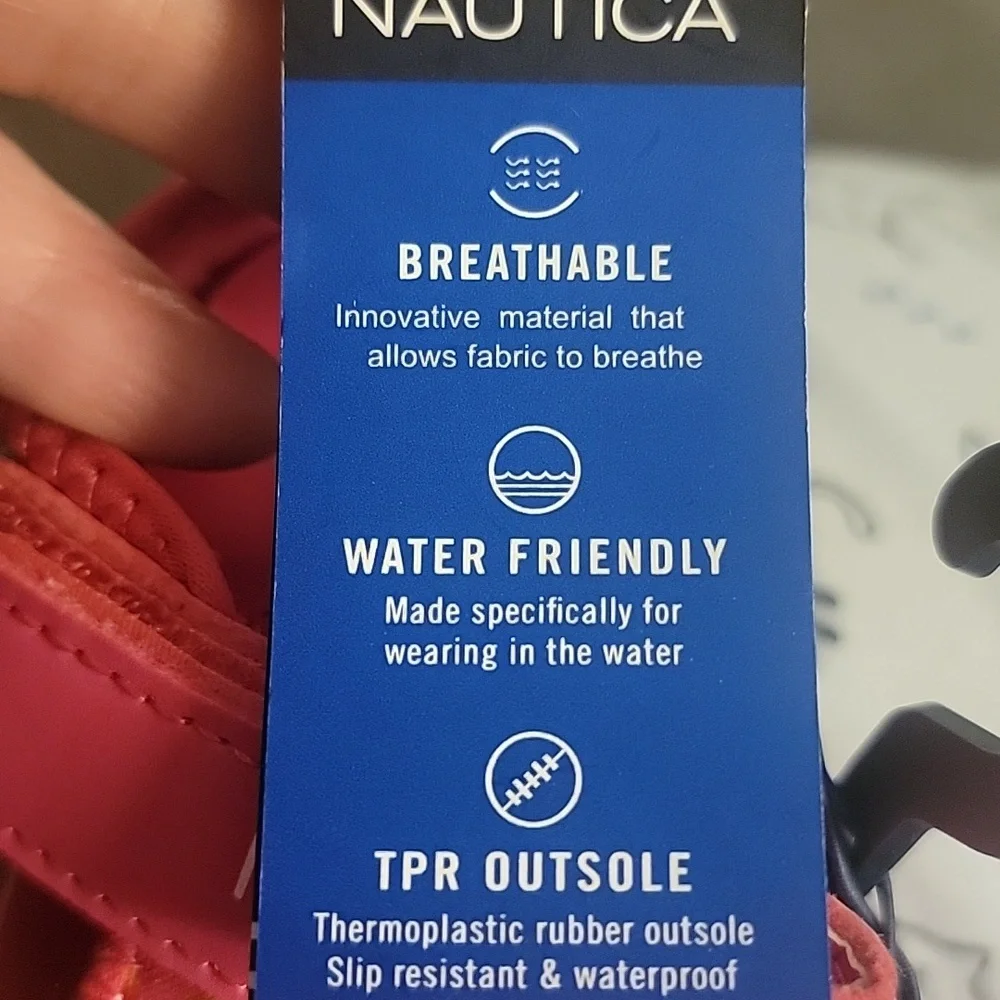 NWT Nautica Kids Kettle Gulf Water Shoes Size 7